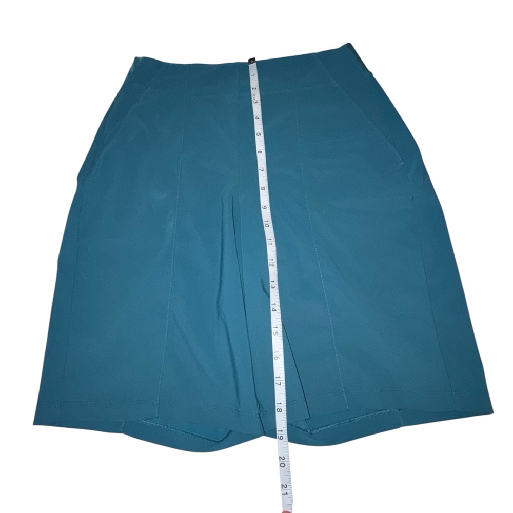 Athleta Teal Cosmic Bermuda’s Women's Shorts Size 4 Teal - Picture 6 of 9